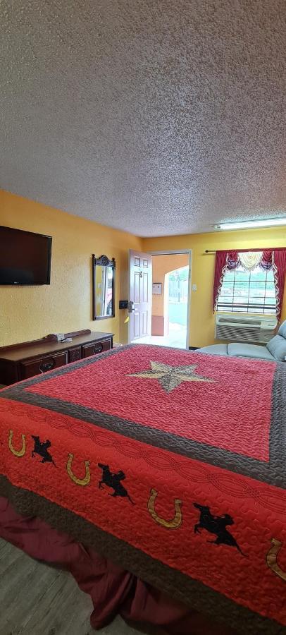Chaparral Motel Hallettsville Zewnętrze zdjęcie