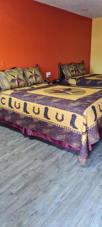 Chaparral Motel Hallettsville Zewnętrze zdjęcie