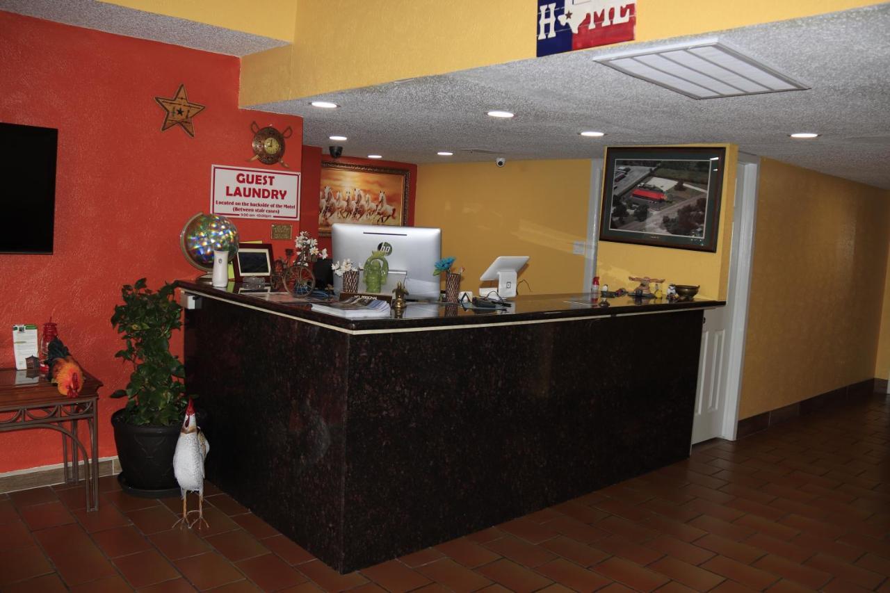 Chaparral Motel Hallettsville Zewnętrze zdjęcie