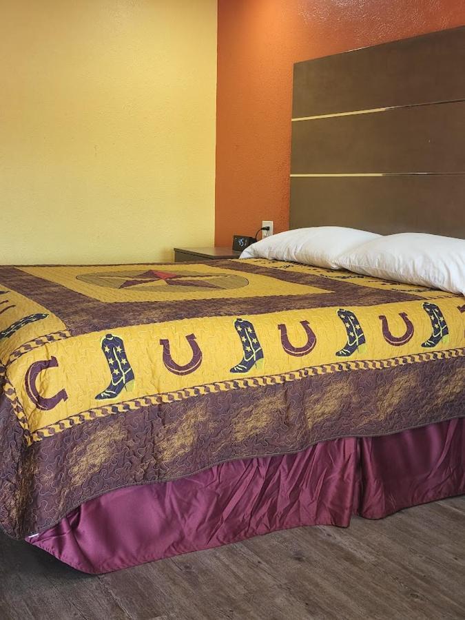 Chaparral Motel Hallettsville Zewnętrze zdjęcie