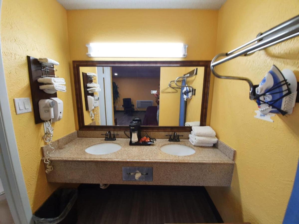 Chaparral Motel Hallettsville Zewnętrze zdjęcie